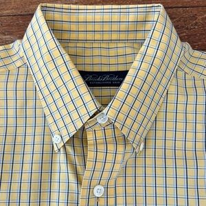 Brooks Brothers Men’s Short Sleeve Button Up Cotton Shirt Yellow Plaid Large